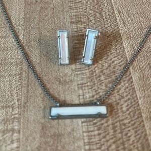 Kendra Scott Necklace & Earring Set